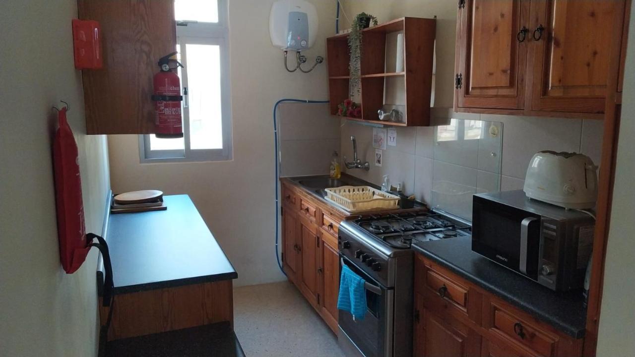 Sea View 2 Bedroom Apartment マルサスカーラ エクステリア 写真